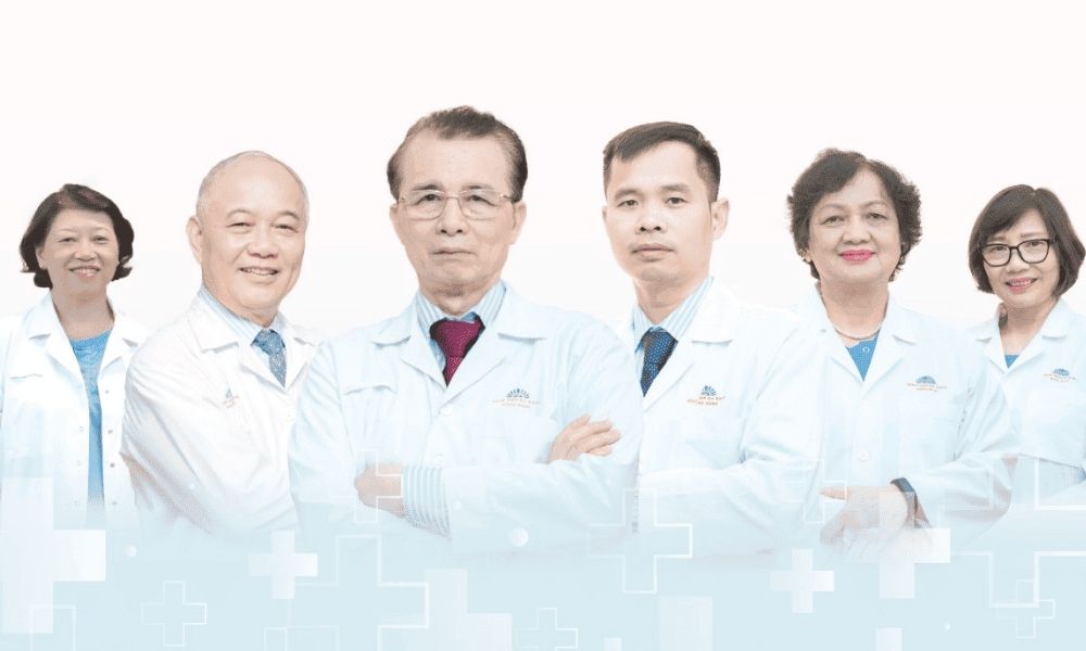 doi-ngu-bac-si-benh-vien-hong-ngoc-phuc-truong-minh